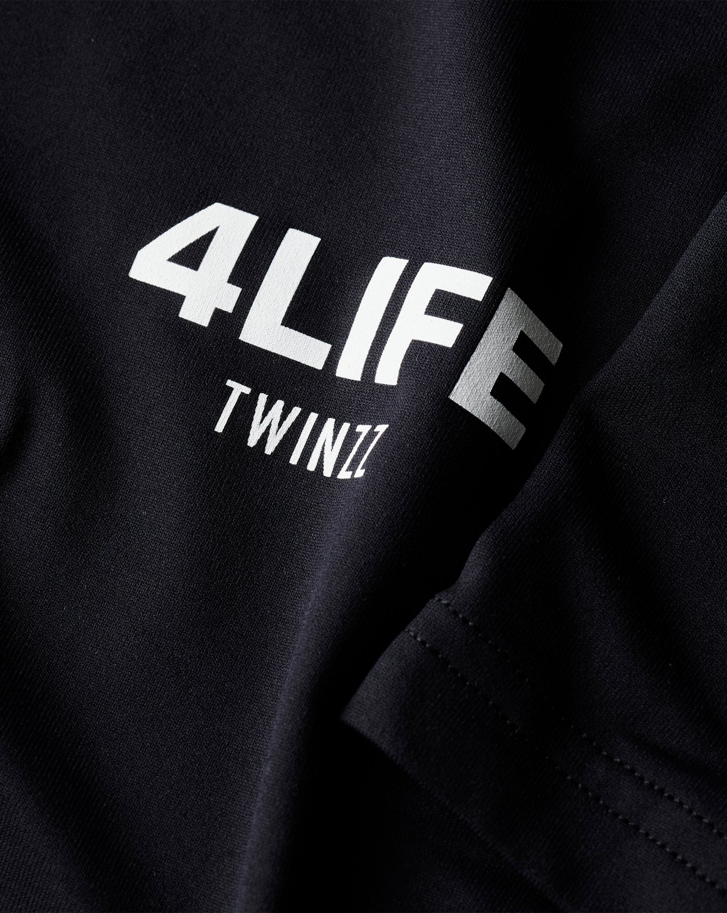 TWINZZ 4LIFE T-SHIRT - BLACK