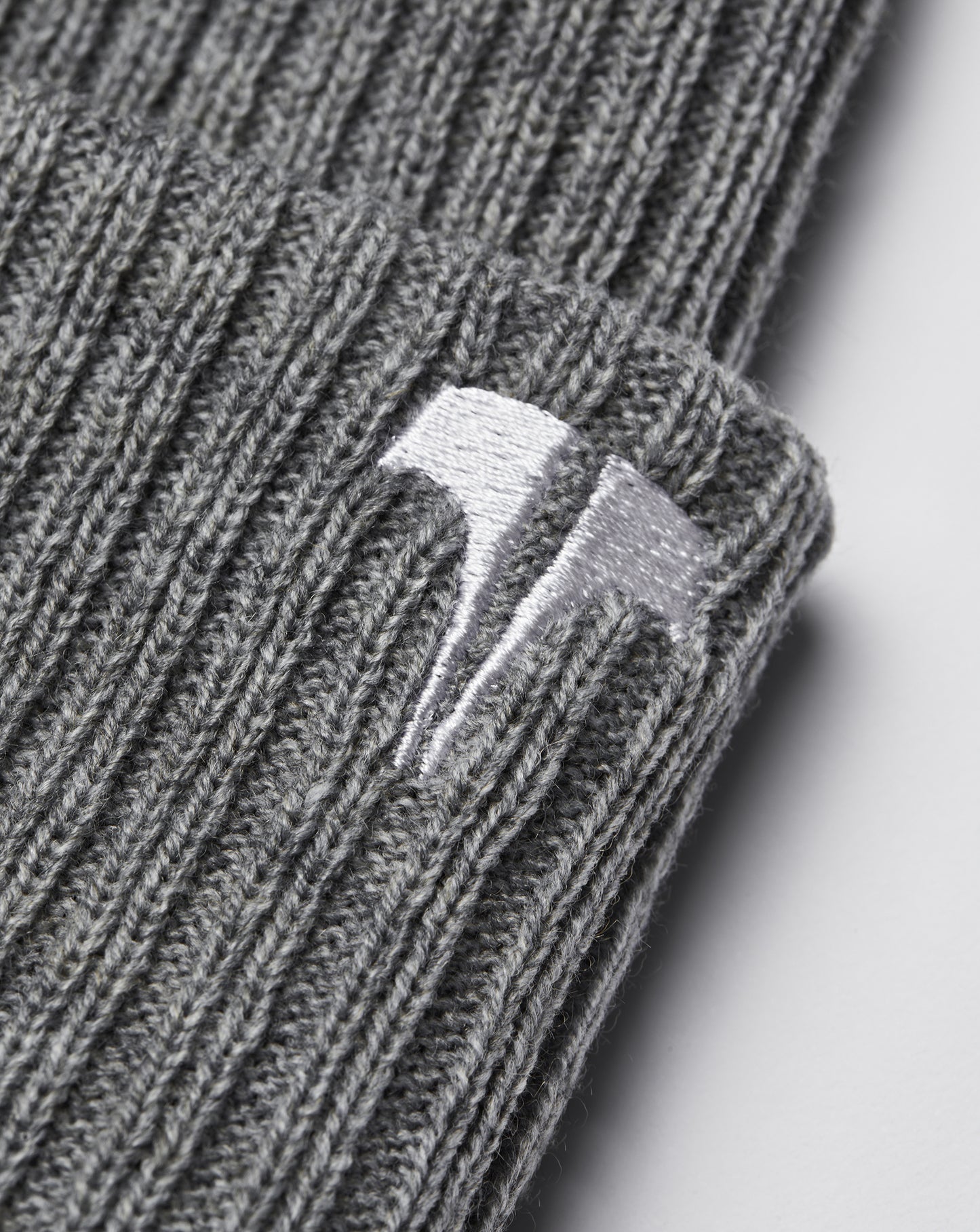 Twinzz logo grey knit beanie