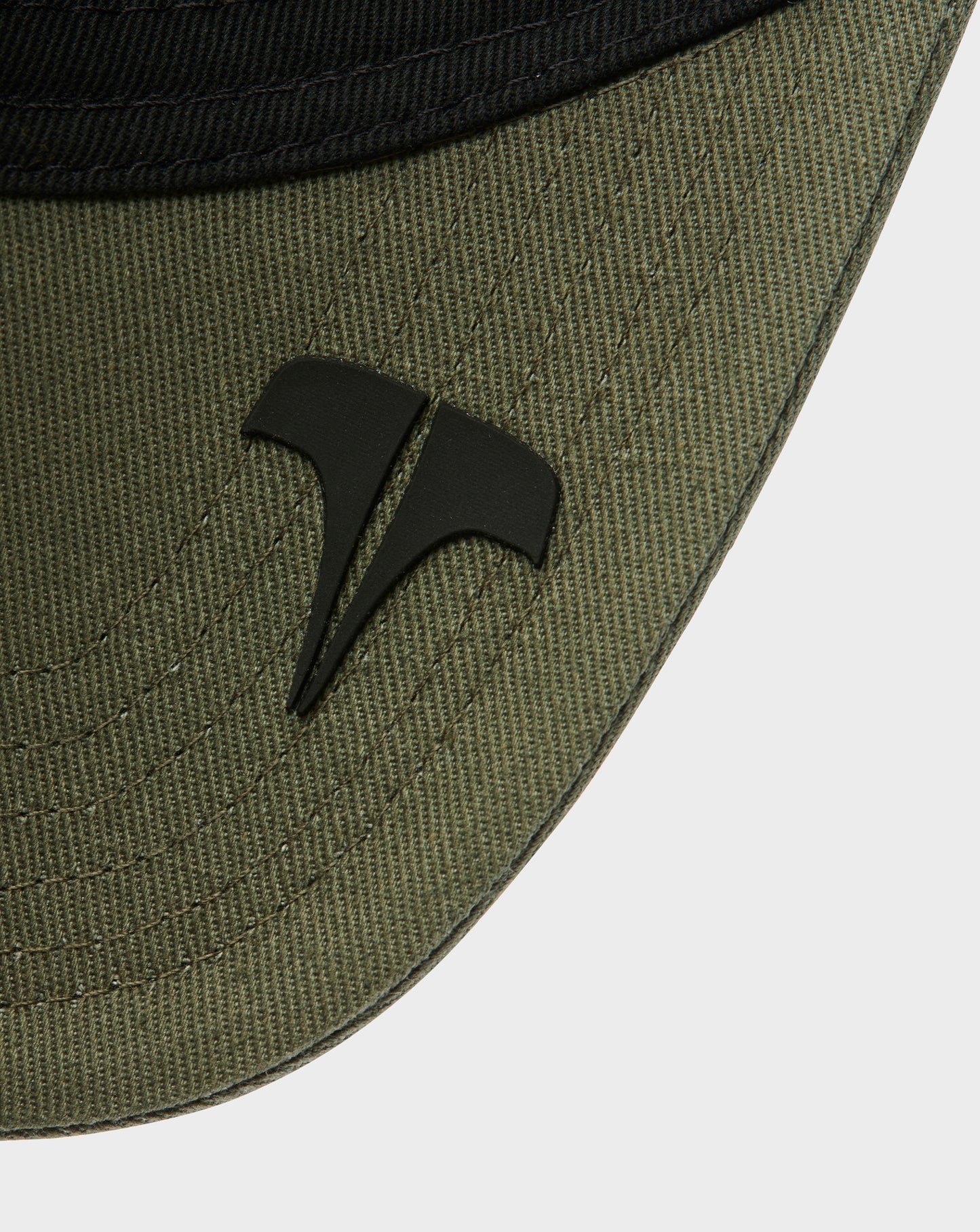 T LOGO TRUCKER - KHAKI