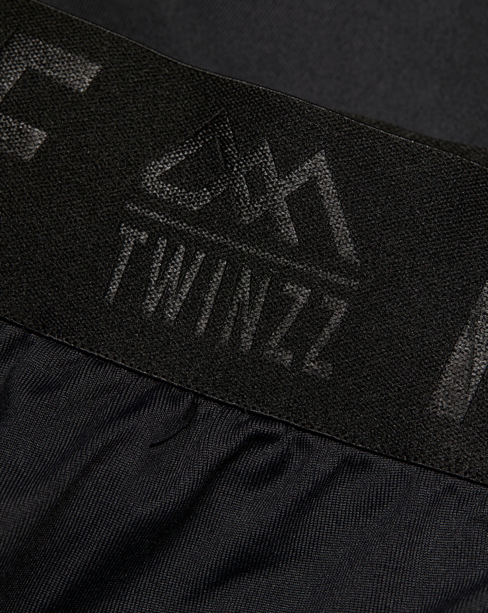 Black Twinzz hybrid pant