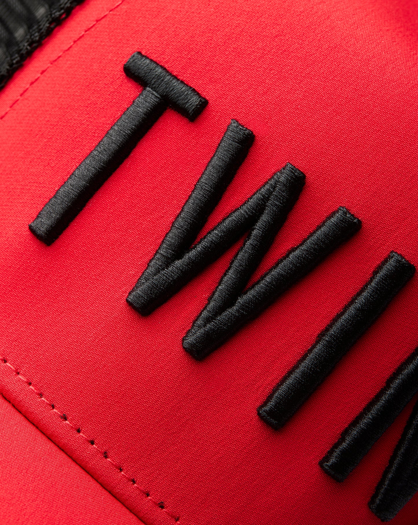 NYLON 3D LOGO MESH BACK TRUCKER - RED / BLACK