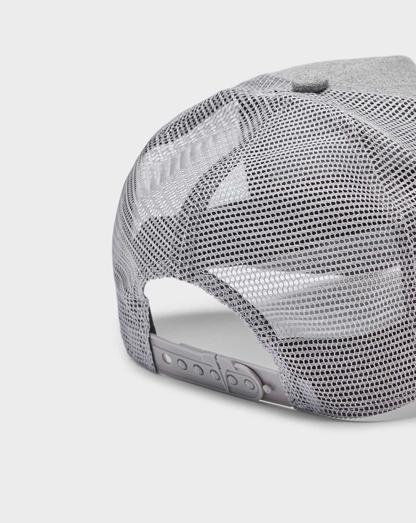 WOOL MESH LOGO TRUCKER CAP - GREY/BLACK