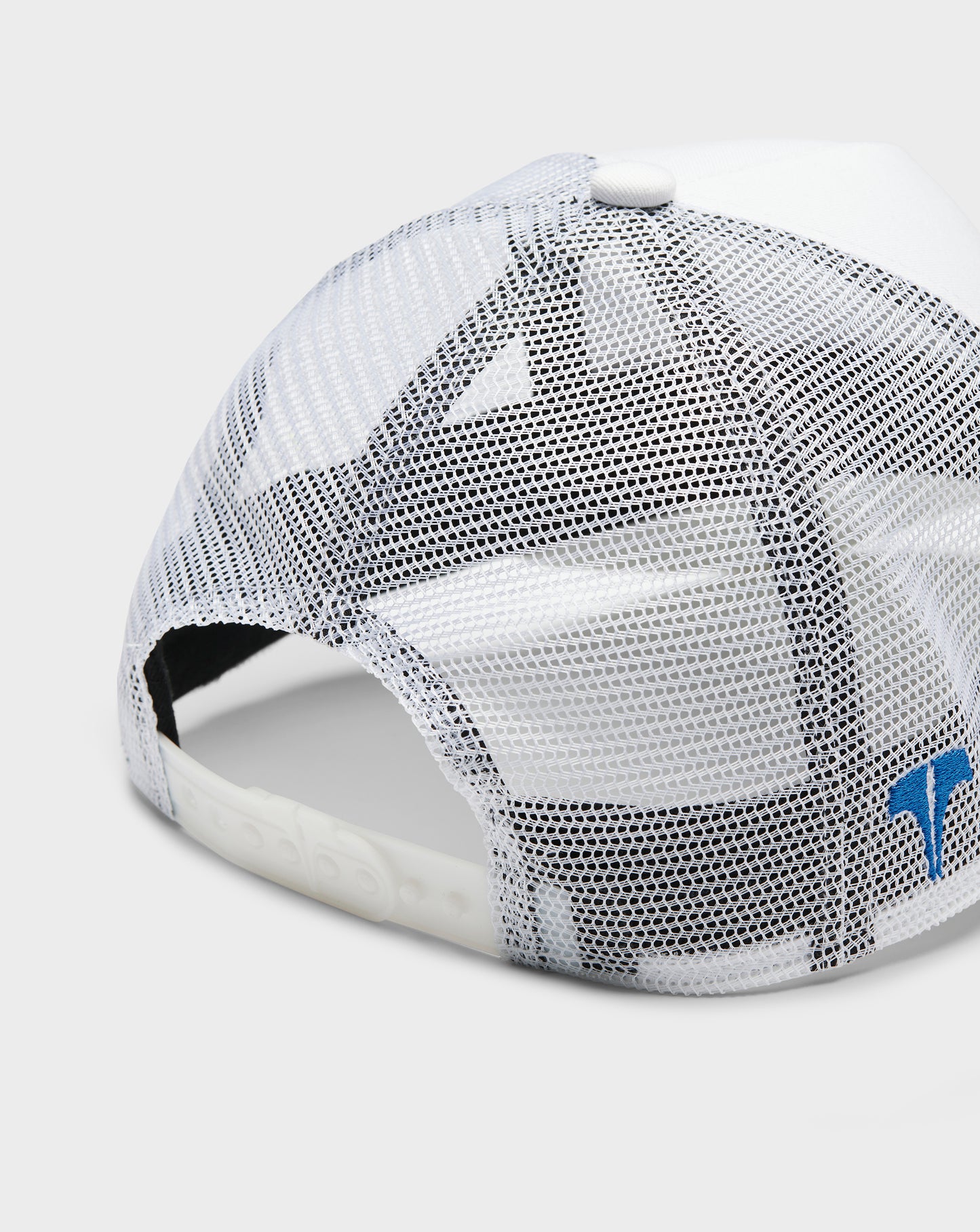 3D COTTON TRUCKER CAP - WHITE/ROYAL BLUE