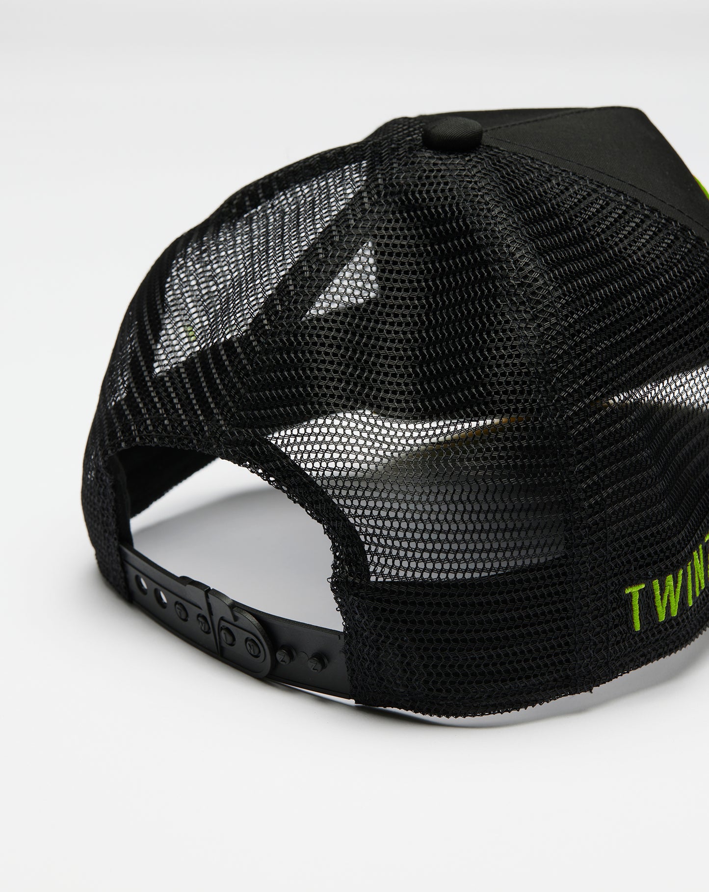 TWINZZ T LOGO EDGE TRUCKER - BLACK/LIME GREEN