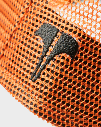 COTTON MESH OUTLINE LOGO TRUCKER - ORANGE