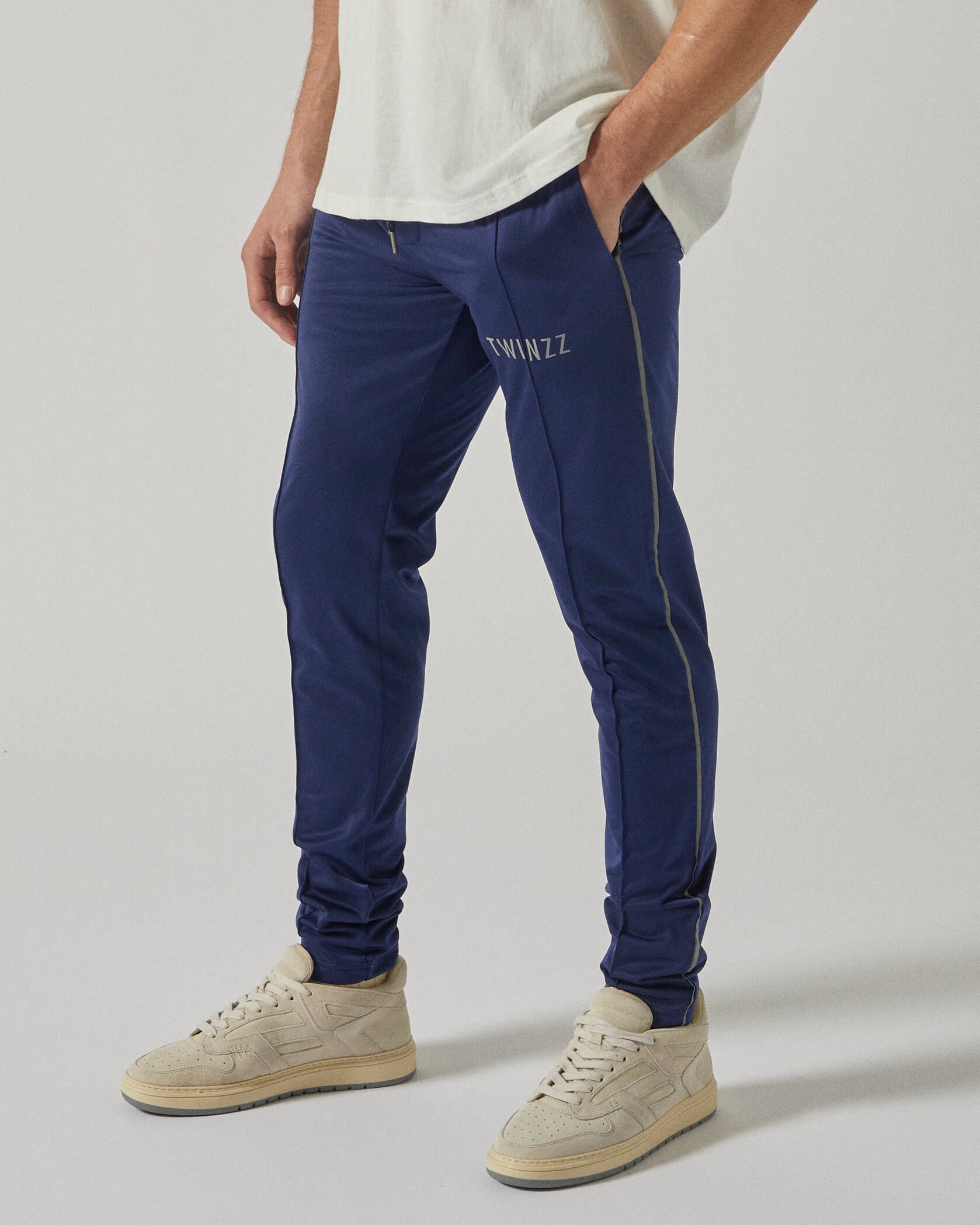 TECHNICAL TRACK PANT - NAVY