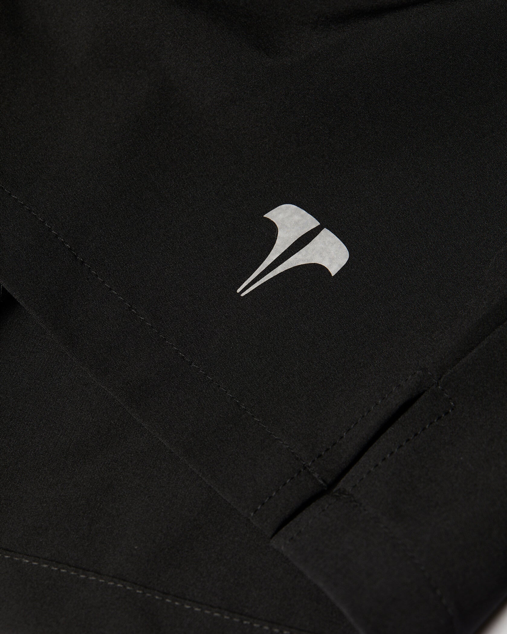 Twinzz active black shorts logo