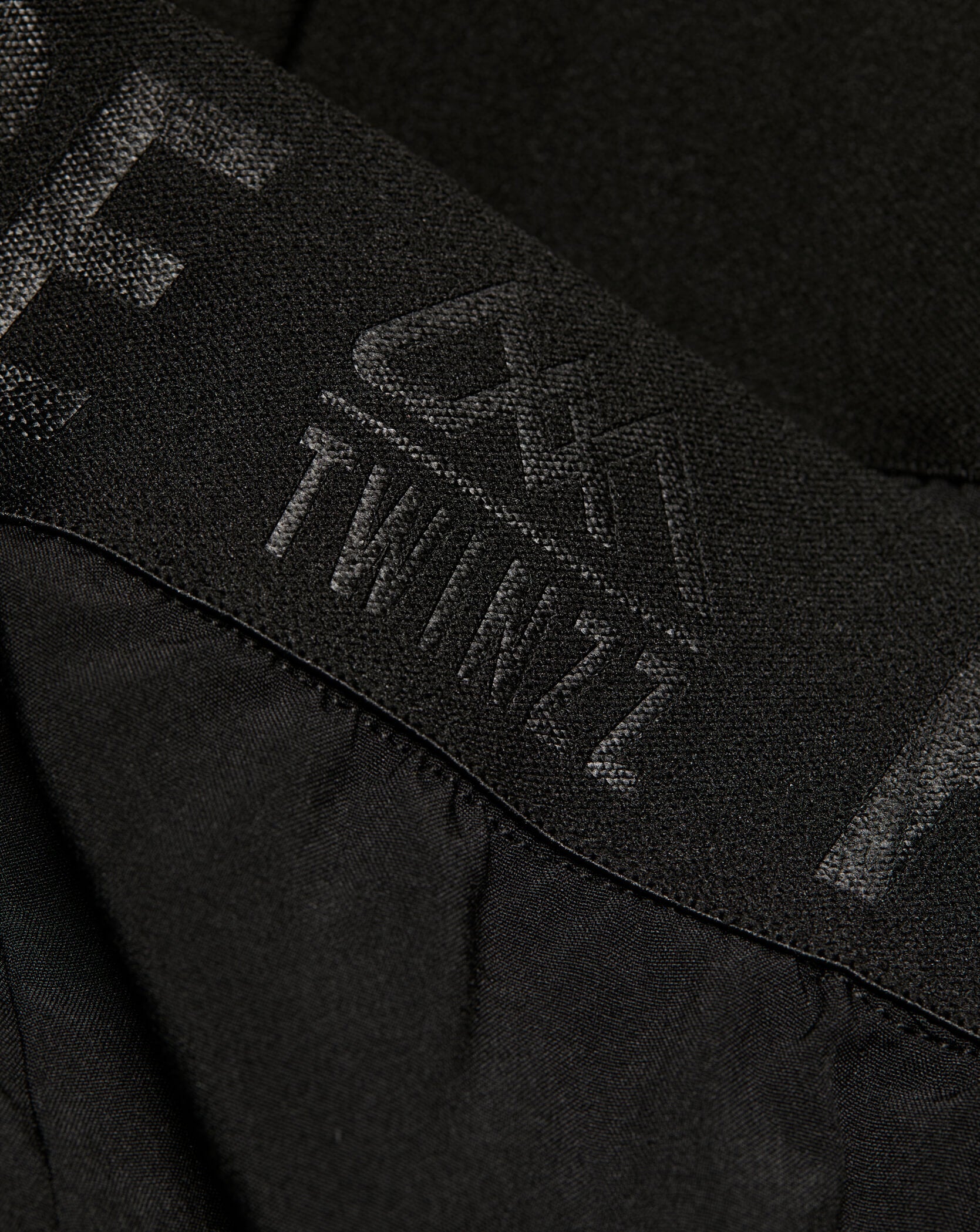 Black Twinzz Active Shorts logo