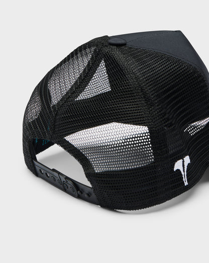 NYLON 3D LOGO MESH BACK TRUCKER  -  BLACK / WHITE