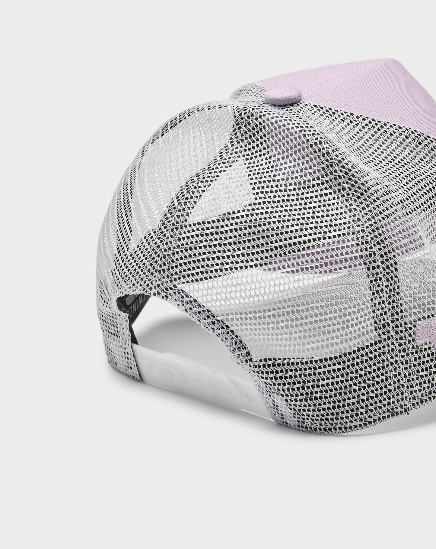 PASTEL COTTON MESH TRUCKER - Lilac/White